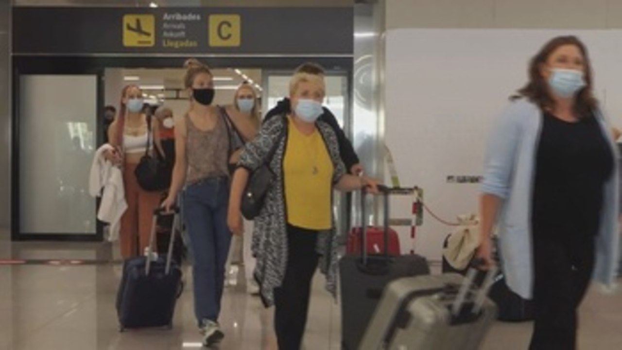 España recibió en junio 2,2 millones turistas extranjeros, 10 veces más