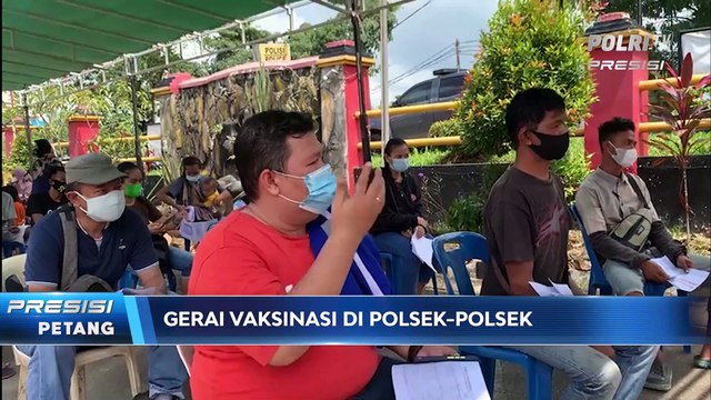 Kapolda Kepulauan Riau Tinjau Pelaksanaan Gerai Vaksinasi di Polsek Wilayah Kota Batam