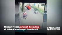 Hindari Motor, Angkot Terguling di Jalan Kadudampit Sukabumi