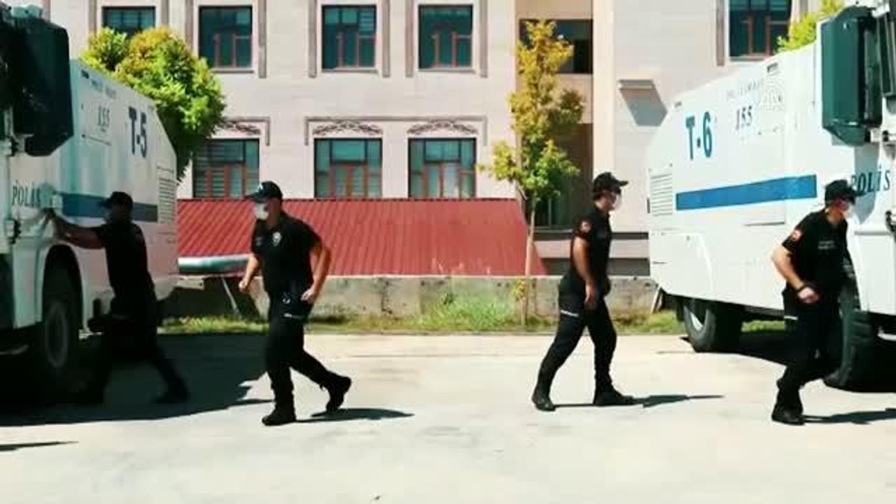 Son dakika haberleri... Emniyetten Antalya'daki yangın söndürme çalışmalarına destek