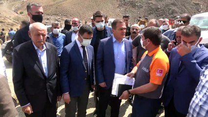 Yüksekova'da sel felaketinin yaraları sarılıyor
