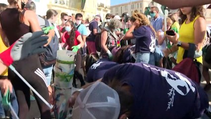 A Marseille, les opérations de dépollution du littoral se multiplient