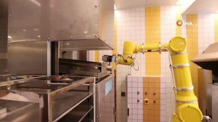 Şangay'da yapay zekalı restoran hizmete açıldı