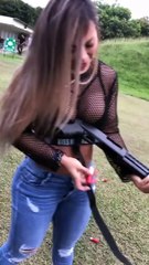 افضل لحظات اطلاق النار من سلاح نصف م