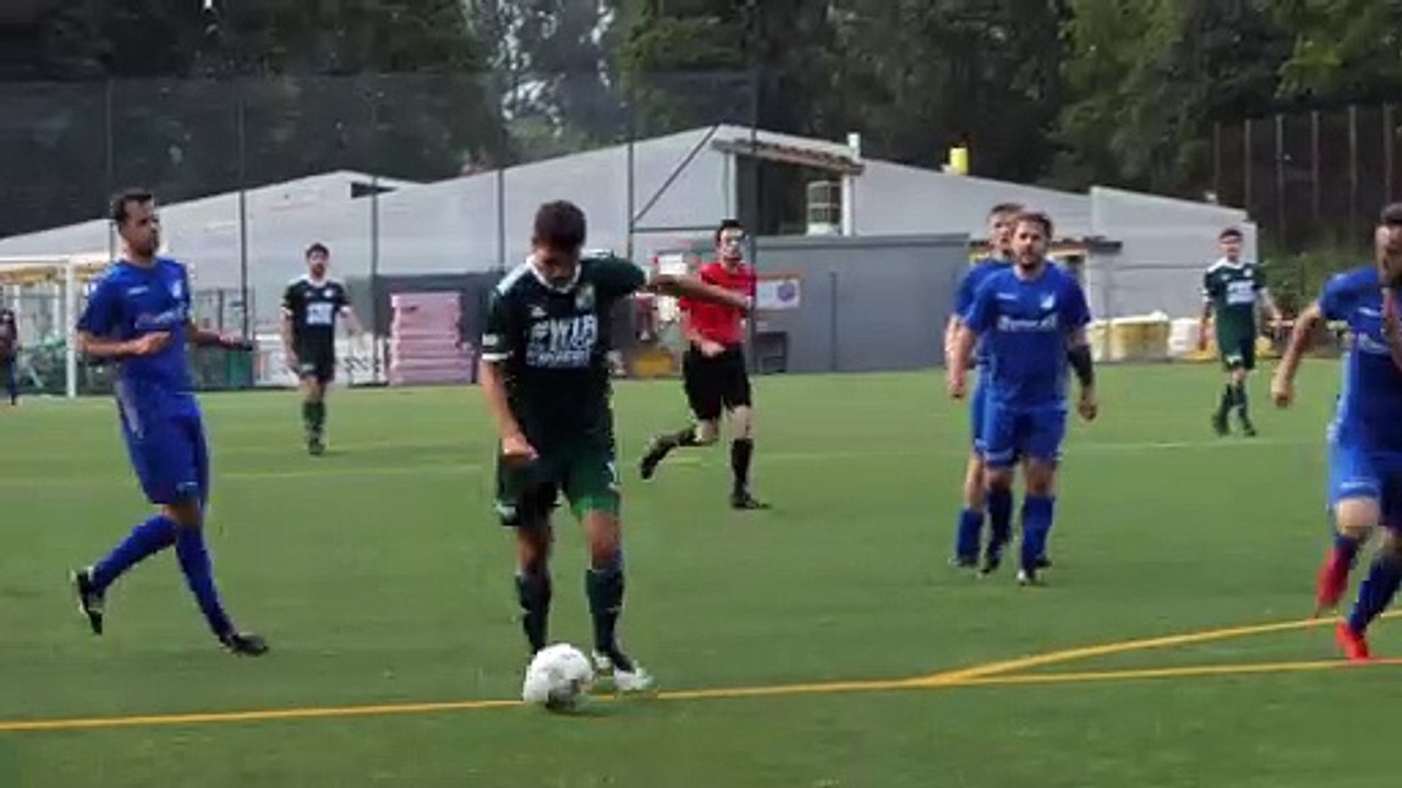 Das 4:1 durch Steen Zimmermann (FC Grone) gegen Bilshausen