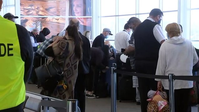 SA residents interstate urged to return as COVID threats grow in Qld and NSW