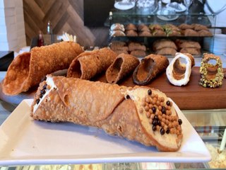 BIGGEST CANNOLI IN ARIZONA! Footlong treat at The Sicilian Butcher is bigger than your forearm - ABC15 Digital