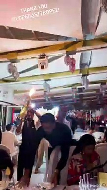 Christina Milian et M.Pokora fêtent leur rencontre dans le club L'Opéra à Saint Tropez le 3 août 2021.