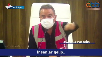 Muhittin Böcek yangınları anlatırken gülen AKP sözcüsü kahkahalarla dinledi