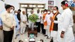 Former Ministers, Migrant Ministers Visit Yediyurappa's House and Thank Him