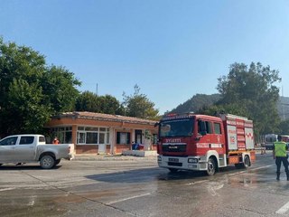 MİLAS YANGININDA 5'İNCİ GÜN; TERMİK SANTRAL BÖLGESİNE HAVADAN MÜDAHALE