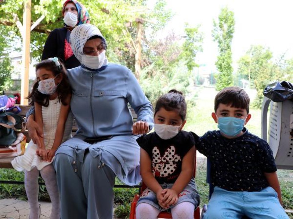 VAN'DA SEVGİ EVLERİ'NDE KALAN ÇOCUKLAR EĞLENDİ