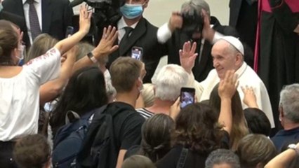 El papa pide ayudar al Líbano con gestos concretos y no sólo con palabras