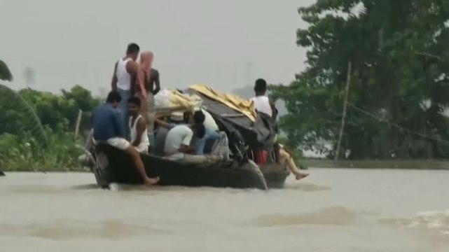 Bengal: Over 300 villages in Hooghly district affected by flood