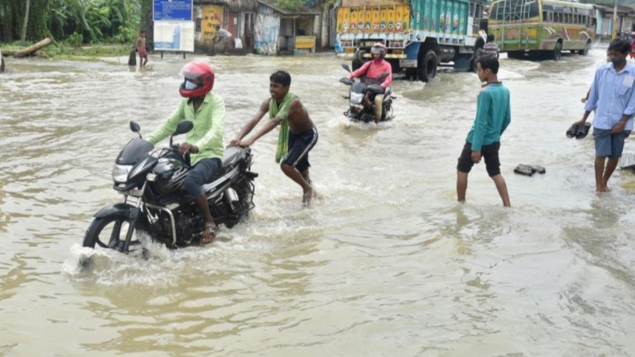 Heavy rains trigger flood like situation in Rajasthan's Kota