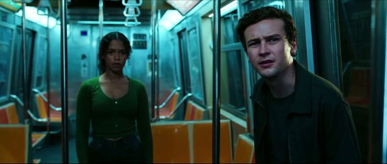 ESCAPE ROOM 2 MUERES POR SALIR Película - Comienza el juego