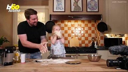 Chef Bella es la Cocinera de Tres Años Que Todos Debemos Ver Cocinar Con su Papá