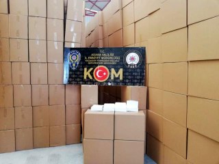 KOM tek seferde ele geçirilen 106 milyon boş makaron yakalaması ile rekora imza attı
