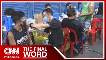 Hundreds flock to Las Piñas mall for COVID-19 vaccine