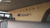 L'Unione europea firma un contratto con Novavax. Intesa per 200 milioni di dosi