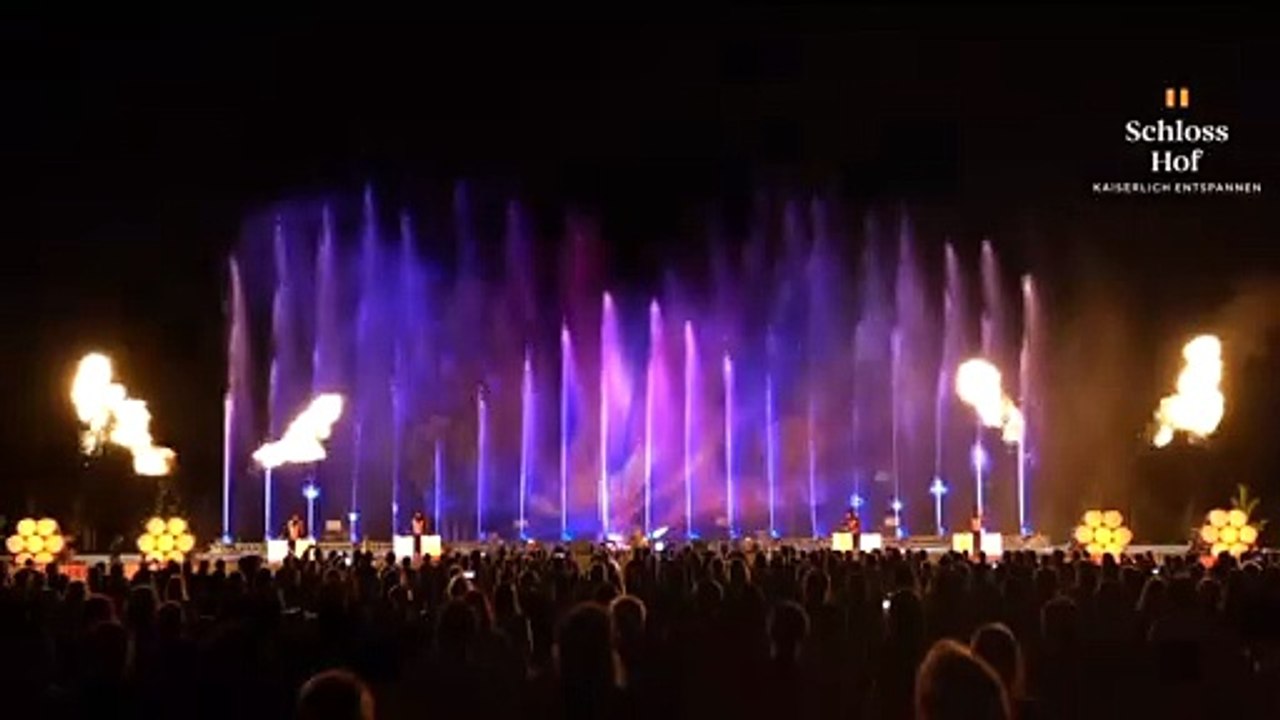demnächst-AQUAPHONIK  Wasserspektakel 2021 in Schlosshof  (Gast Star CONCHIAT WURST)