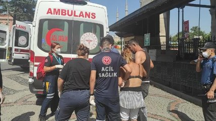 Yaşlı adam korku saçtı! Pasajın içine sağlam girdiler, yaralı çıktılar