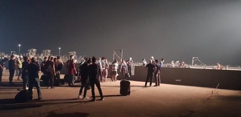 Tahliye edilen Ören'de uzun araç kuyrukları oluştu