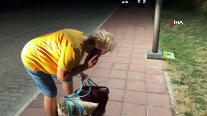 Ören'de vatandaşlar sahil güvenlik komutanlığı tarafından teknelerle tahliye ediliyor