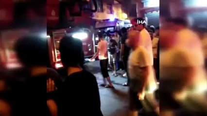 Fatih'te çıkan yangında 9 kişi kurtarıldı