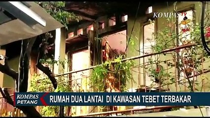 Rumah Dua Lantai di Tebet Terbakar, Diduga Api Berasal dari Arus Pendek Listrik