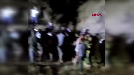 KIZ ARKADAŞI İLE BULUŞMAYA GELDİLER, KUNDAKÇI DİYE DAYAK YEDİLER