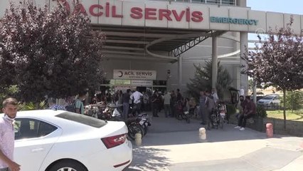 ŞANLIURFA - Hastanede maske takmama kavgası: 9 yaralı