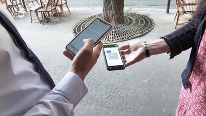 Почему многие французы настроены против "паспортов здоровья"?