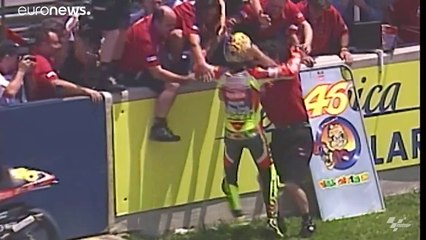 أسطورة سباقات الدراجات البخارية الإيطالي فالنتينو روسي يعلن اعتزاله