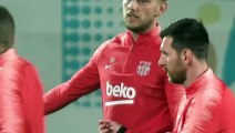 نادي برشلونة يعلن أن الأرجنتيني ليونيل ميسي لن يجدد عقده وسيرحل عن الفريق