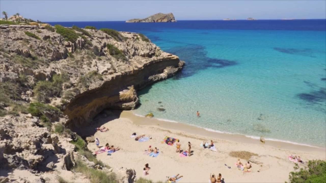 Undercover Detectives Are Helping Shut Down Illegal Parties in Ibiza