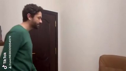 اوس اوس و كريم محمود عبدالعزيز علي الـ TikTok - هتموت من الضحك