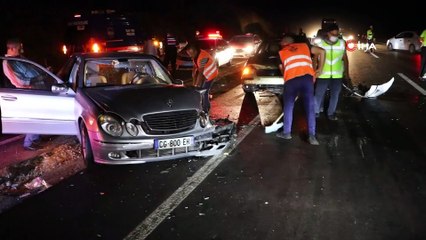 Yozgat’ta 4 aracın karıştığı zincirleme kazada 7 kişi yaralandı