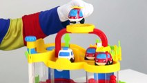 Alarm! Einsatz für das kleine Spielzeug Rettungsteam und Dima dem Clown - Deutsch