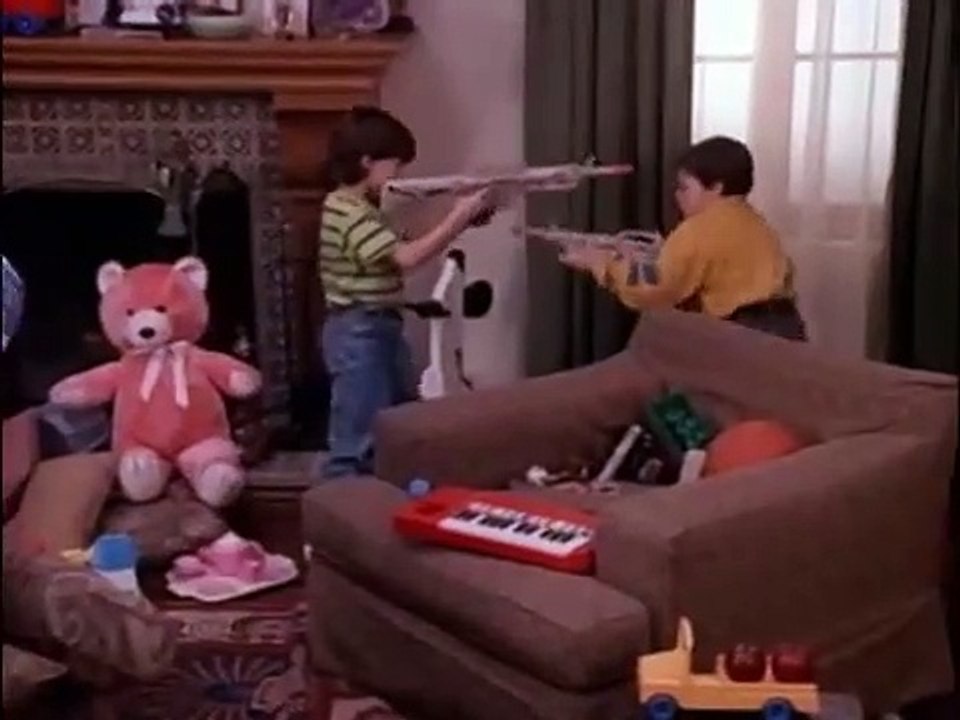 Beverly Hills 90210 - Dylan Brenda or Kelly