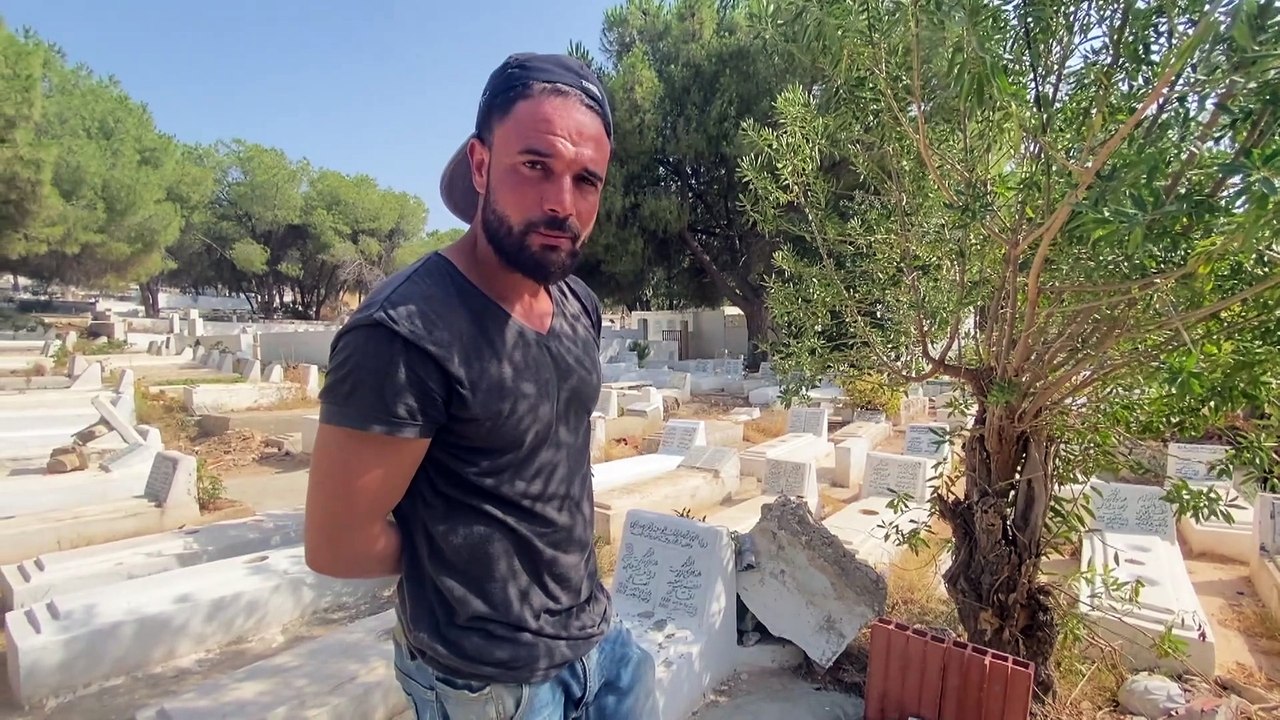 TÚNEZ | La COVID colma la paciencia de los tunecinos, que culpan al Gobierno de dejarles morir