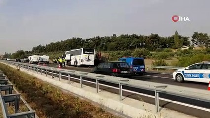 Manisa'da otobüs tıra çarptı: 6 ölü, 37 yaralı