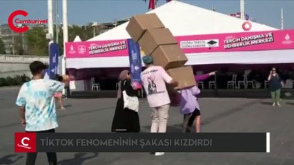 TikTok fenomeni Semih Varol'dan Taksim Meydanı'nda tepki çeken şaka