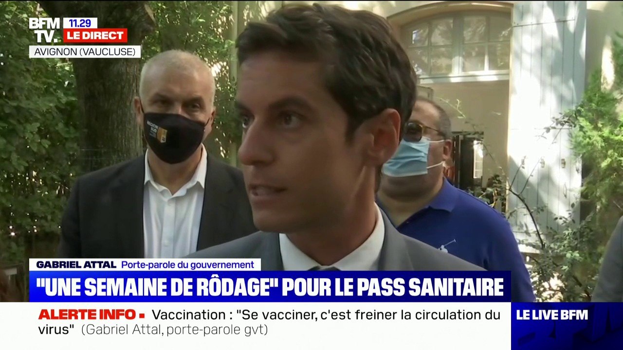 Manifestations anti-pass sanitaires: Gabriel Attal estime que "l'heure est suffisamment grave pour que nous fassions front commun"