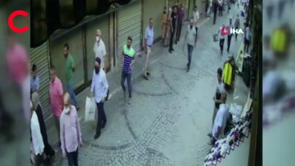 Beyazıt'ta esnaf kavgasında sopa ve tabureler havada uçuştu