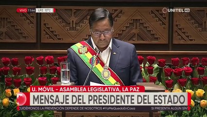Interrumpen momentáneamente el mensaje de Luis Arce con gritos de "fraude" y "golpe"