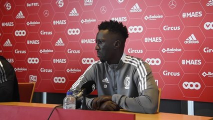 Standard: c'est un ensemble qui fait qu'on pourra survivre à Anvers (Mbaye Leye)