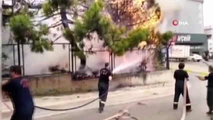 Trafoya sıçrayan yangın, ilçeyi elektriksiz bıraktı
