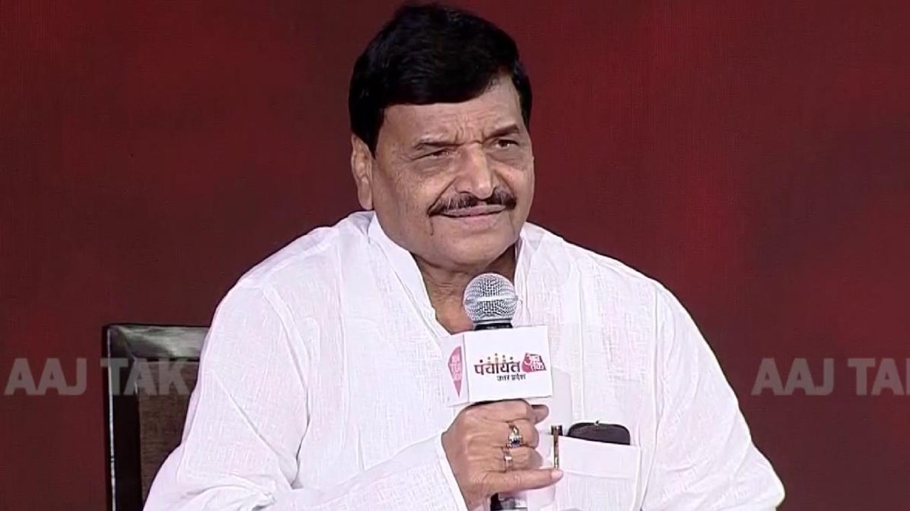 When Shivpal Yadav calls CM Yogi Adityanath an honest, watch