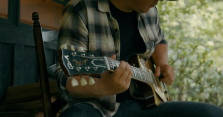 Travis Denning - Grew Up With A Truck